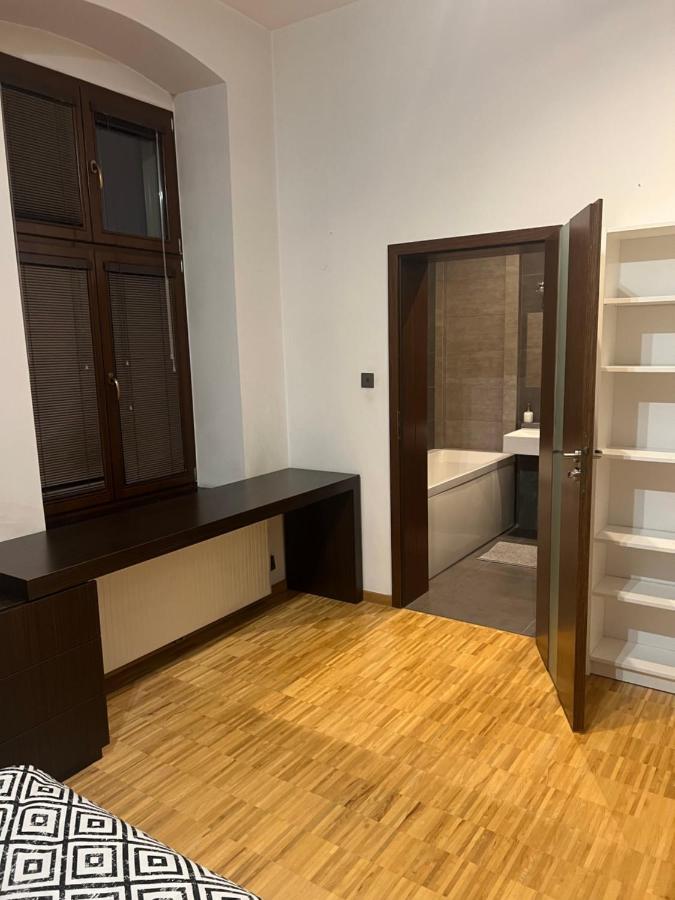 Nowoczesny 100M2 Apartament W Centrum Лодзь Экстерьер фото